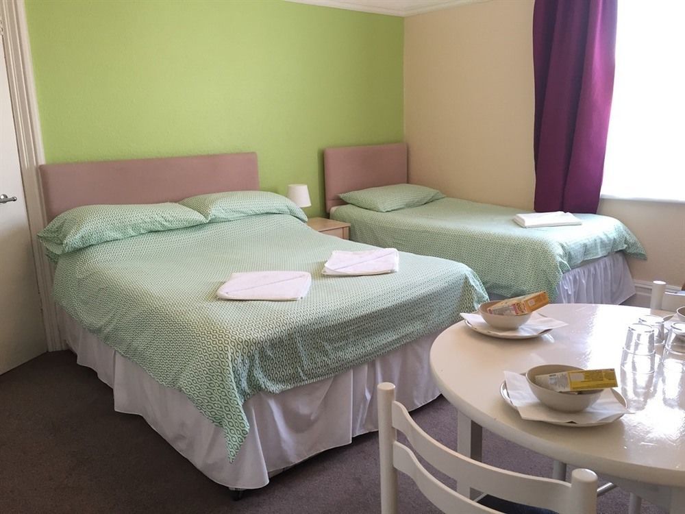 Brunton House 2* Clacton-on-Sea